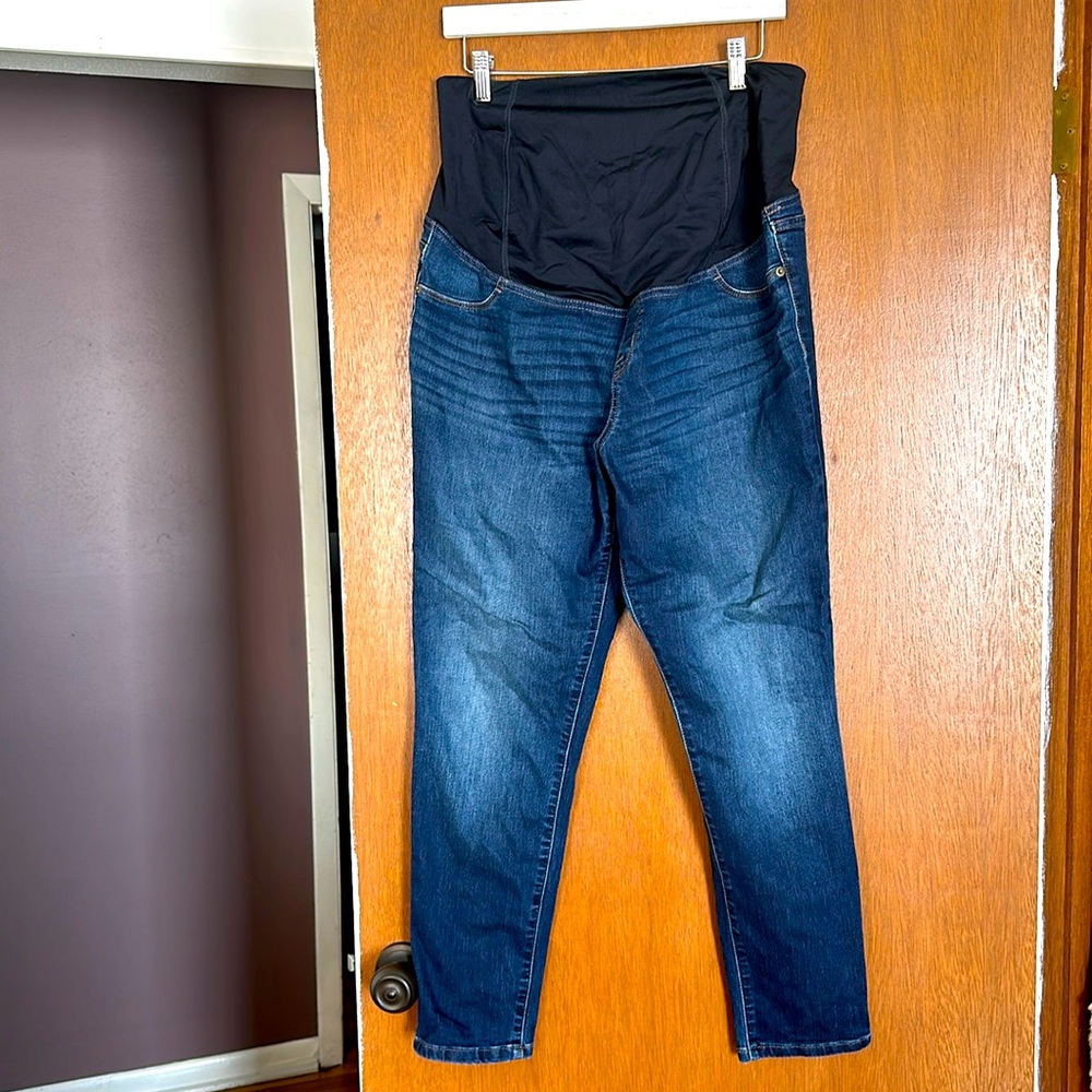 Maternity jeans